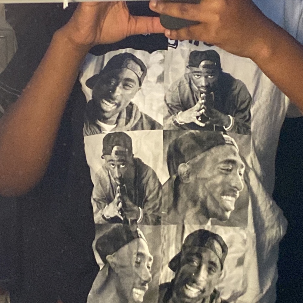 2 Toned Poetic Justice Tupac Graphic Tee